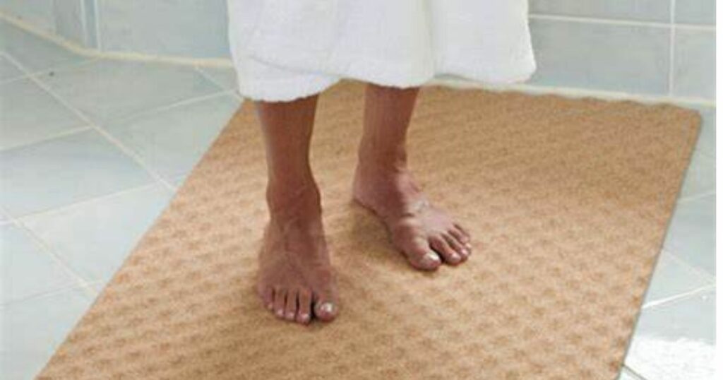 3 Best Shower Mats For Seniors in 2023 Elderly Independence