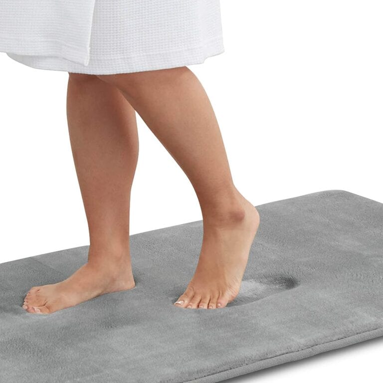 3 Best Shower Mats For Seniors in 2023 Elderly Independence