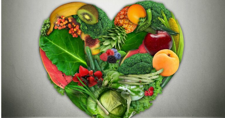 Healthy Heart – With Veggie And Fruit
